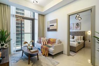 43rd Floor Stunner Luxe 2br In Business Bay - Dubai - 0