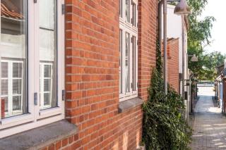 Cozy Central Located Townhouse In Nakskov - Nakskov - 4