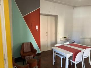 A Colorful Spot for La Dolce Vita - Rome - 9