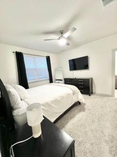 Comfy Home mins from Downtown, UT, Domain & Rodeo - Austin - 1