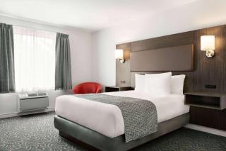 Travelodge by Wyndham Rigaud - Rigaud - 4
