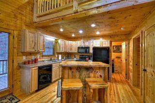 Cardinals Crossing Mountain view hot tub pet-friendly firepit - Morganton - 5