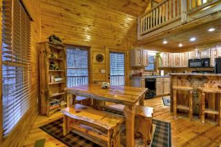 Cardinals Crossing Mountain view hot tub pet-friendly firepit - Morganton - 4