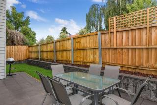 Contemporary with Courtyard by Sandy Bay Delights - Sandy Bay - 8