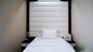 Strategic and Comfy 2BR Apartment at Trillium Residence By Travelio - 9