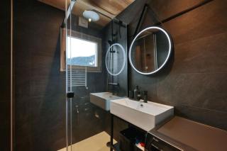 Cosy apartment with mountain view near village - 1