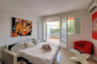 AGENCE HENRI CAMILLE - BOSQUETS - Studio close to center with terrace - Cannes - 8