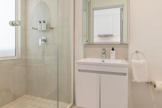 Woodstock 2 bedroom Aptmts On Albert Views Parking - Kapstadt - 2
