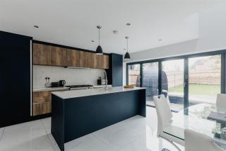 The Country Toll Bar Farmhouse - Grimsby - 9