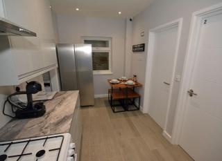 Walton Suites - Watford - 1