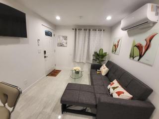 Beautiful guest suit - 0