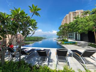 Urban Suites Georgetown Penang - Affordable-Cozy & Luxury Stay - High-Floor with Spectacular Sea and Penang Bridge View - Jelutong - 9