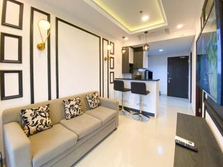 Restful and Elegant 1BR Patraland Amarta Apartment By Travelio - Beran-kidul - 8