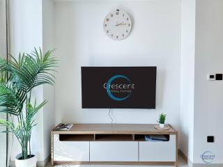Stylish 2BR Escape 2 Balconies Pool View - Dubai - 2