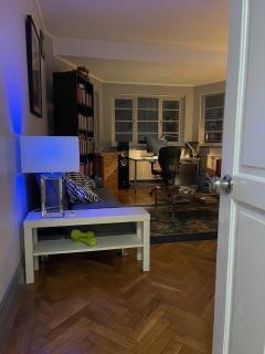 Large Double Bedroom 10 minutes to Central London - Londra - 6