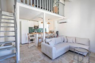 Standing - Central - Quartier des Artistes - Les Frères de la Loc' - 6