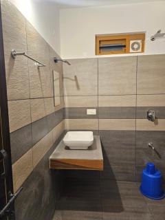 Rolax Tourist home - 2
