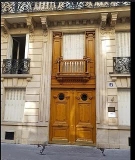 L'avenue Montaigne - Paris - 5