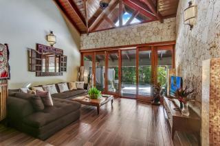 Beautiful Villa with Pool, Gym & Maid - 8