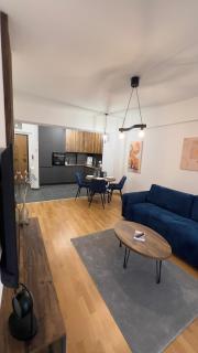 East Gate Urban Apartment - 9