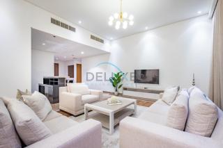 Waterfront 2BR Apartment with Assistant Room in Dream Palm Residence, Palm Jumeirah by Deluxe Holiday Homes - Dubai - 1