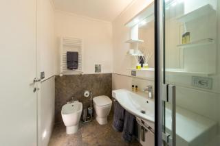 Il Tesoro Smart Suite & SPA - Naples - 9