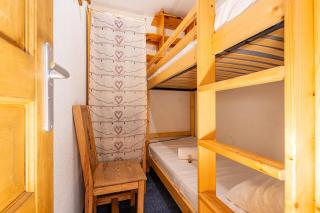 Ski In-Out - Heart of Val Thorens Cosy Apartment, WiFi 215 - Val Thorens - 2