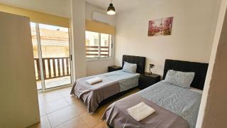 Sky Ward City Rooms, 150m from Chabad Lubavitch - Larnaca - 7