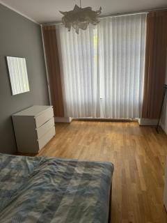 Zentrale 3 Zimmerwohnung mit kostenlosem Stellplatz - Heidelberg - 1