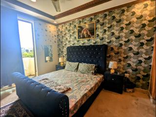 Family Apartment No 2 ISB F-11 - Islamabad - 9