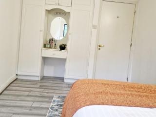 Contemporary 2 bedroom apartment in limerick city - Limerick - 5