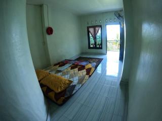 Wild Gibbon Guesthouse - Bukit Lawang - 0