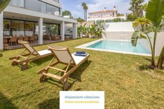 Homity Holidays - Playa Granada - Villa Golf - Motril - 0