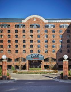 Graduate by Hilton Minneapolis - 7