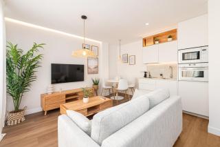 WintowinRentals Goleta Suites 2B - Málaga - 9