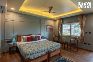 StayVista at Wildwoods Stone with Pool, Bathtub, Wi-Fi - 5