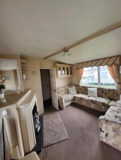 SKEGNESS GOLDEN PALM HOLIDAY HOME Pg 52 - Skegness - 6