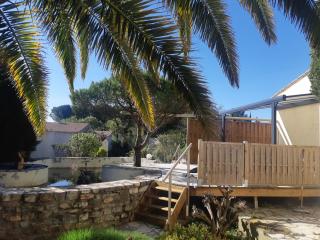 Parenthèse romantique avec jacuzzi privatif près de Carcassonne - 4