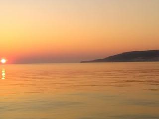 Spotless apartment with views of St Thomas bay - 5