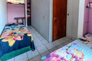 Quarto 5 com 2 Camas de Solteiro - 9
