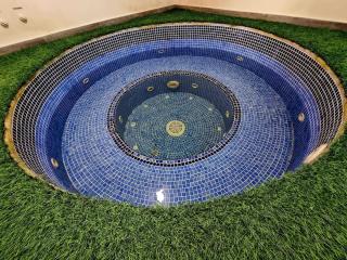 Elegant Classic 1Br with Pool and Gym - Manama - 7