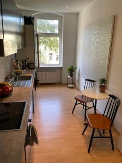 Art Noveau Apartment - Berlin - 1