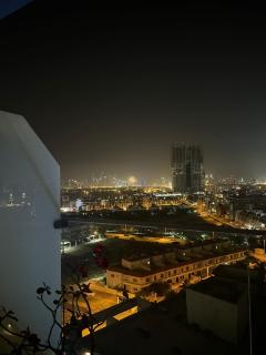 Skyline Serenity At Bloom Heights 1br City-view - Dubai - 1
