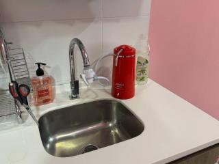 Hello Kitty HomeStay - Cameron Highlands - Spacious Studio - Perfect for Families - Sleeps 4 and Baby - Tanah Rata - 1