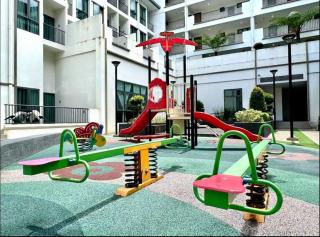 Hello Kitty HomeStay - Cameron Highlands - Spacious Studio - Perfect for Families - Sleeps 4 and Baby - Tanah Rata - 0