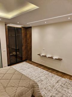 شقة غرفتين واحدة ماستر اثاث فندقي الرحاب القاهرة الجديدة - 9