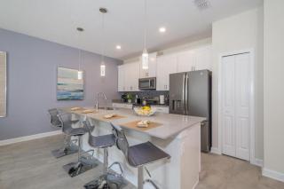 4 BD 3 BA Private Pool Storey Lake 4832 - Kissimmee - 7