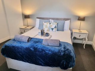 Hoe & Central Stylish Apartment, Free Parking - Plymouth - 6