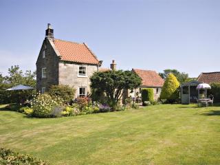 2 Bed in Sandsend G0160 - Sandsend - 0