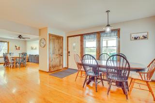 Wooded Escape with Pond and Grill in Pleasant City! - - 3
